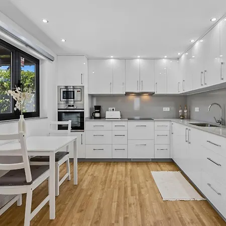 Home2book Design House Bastian Vakantiehuis