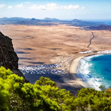 Home2book Design House Bastian Costa Teguise