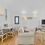 Home2book Design House Bastian Tatil Evi
