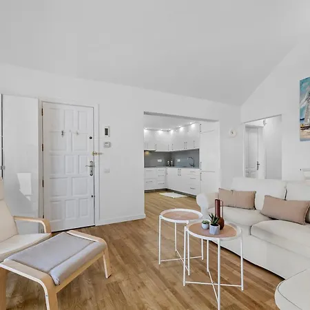 Home2book Design House Bastian Semesterbostad