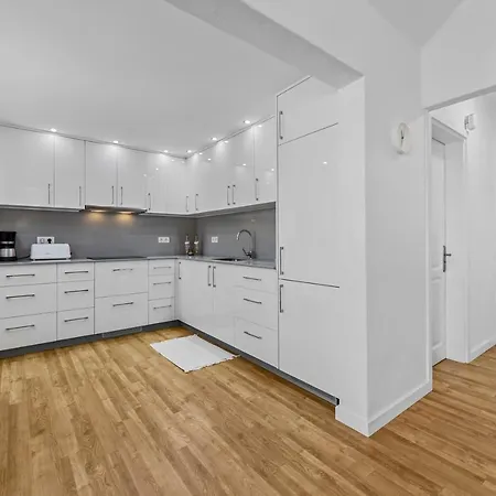 Home2book Design House Bastian Semesterbostad