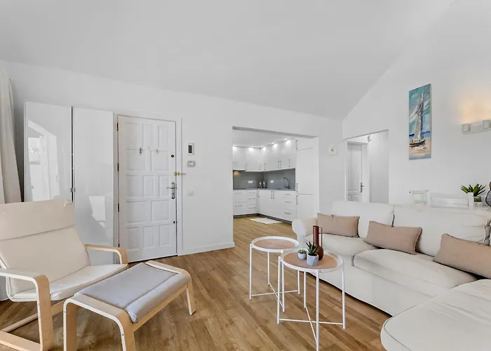 Home2book Design House Bastian Semesterbostad